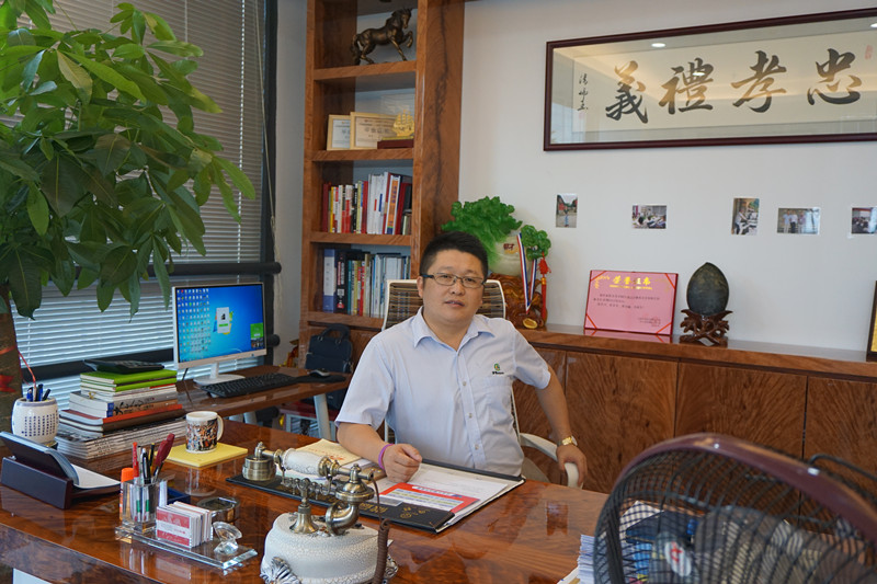 水蜜桃视频在线免费化工蜜桃AV免费进入入口漆厂家总经理张文先生