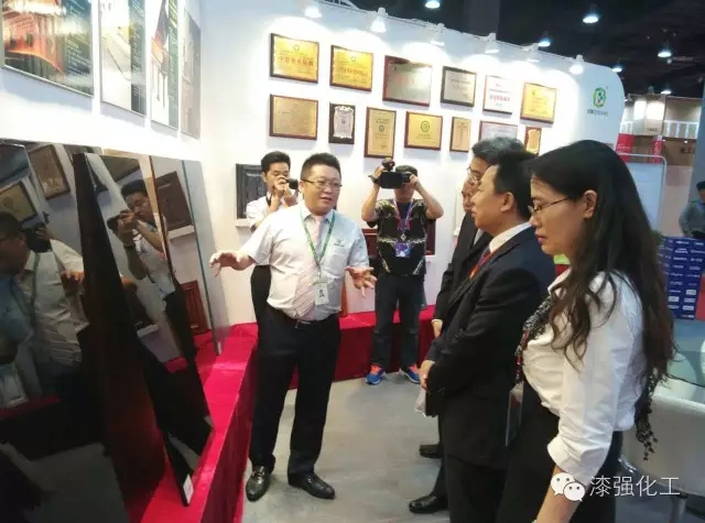 水蜜桃视频在线免费资讯_中国国际中小企业博览会事务局局长何佐贤