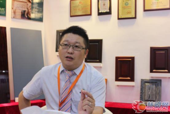 水蜜桃视频在线免费化工在13届中博会接受慧聪采访